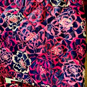 Vera Bradley quilted picnic blanket.